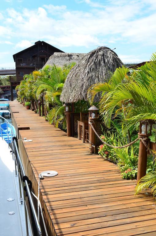 Hotel Mar Marine Yacht Club Río Dulce Exterior foto