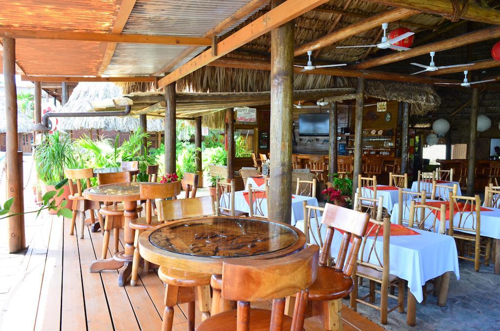 Hotel Mar Marine Yacht Club Río Dulce Exterior foto